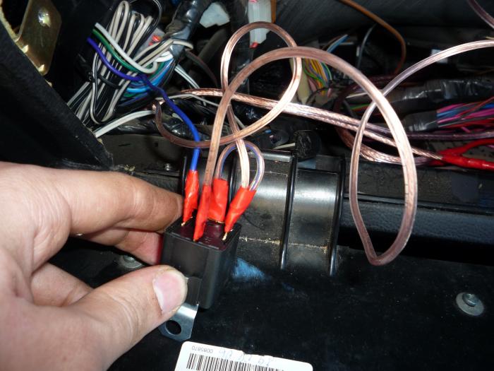 подключение реле электрозамка открытия крышки багажника ваз-2107
